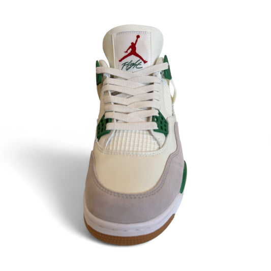 Jordan 4 Retro Nike SB "Pine Green"