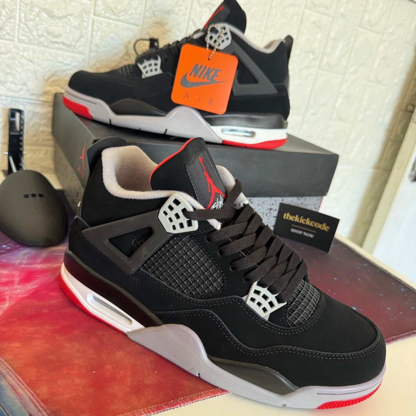 Jordan 4 Retro "Bred" (Black/Red) – The 1989 Classic