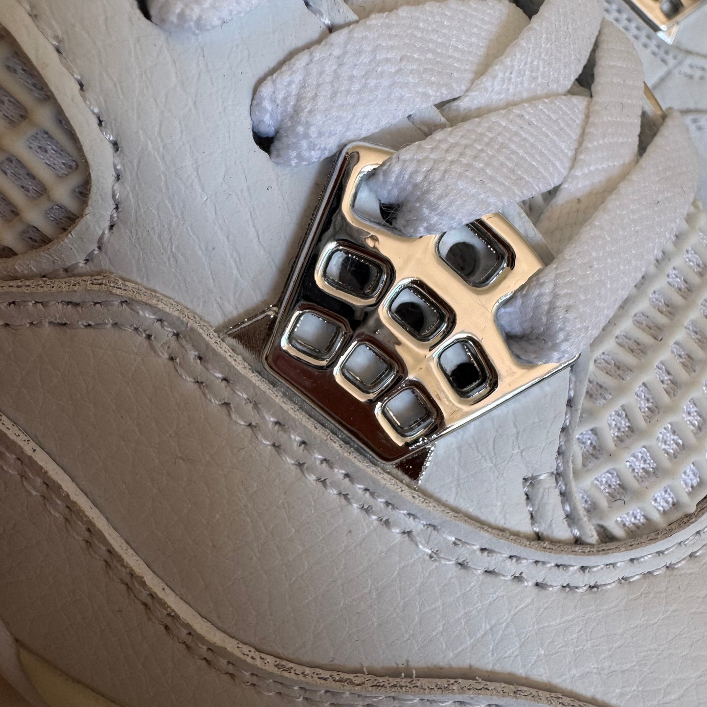 Jordan 4 Retro "Pure Money"