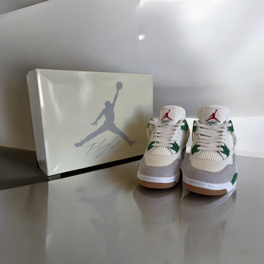 Jordan 4 Retro SB "Pine Green" – Nike SB x Jordan Brand
